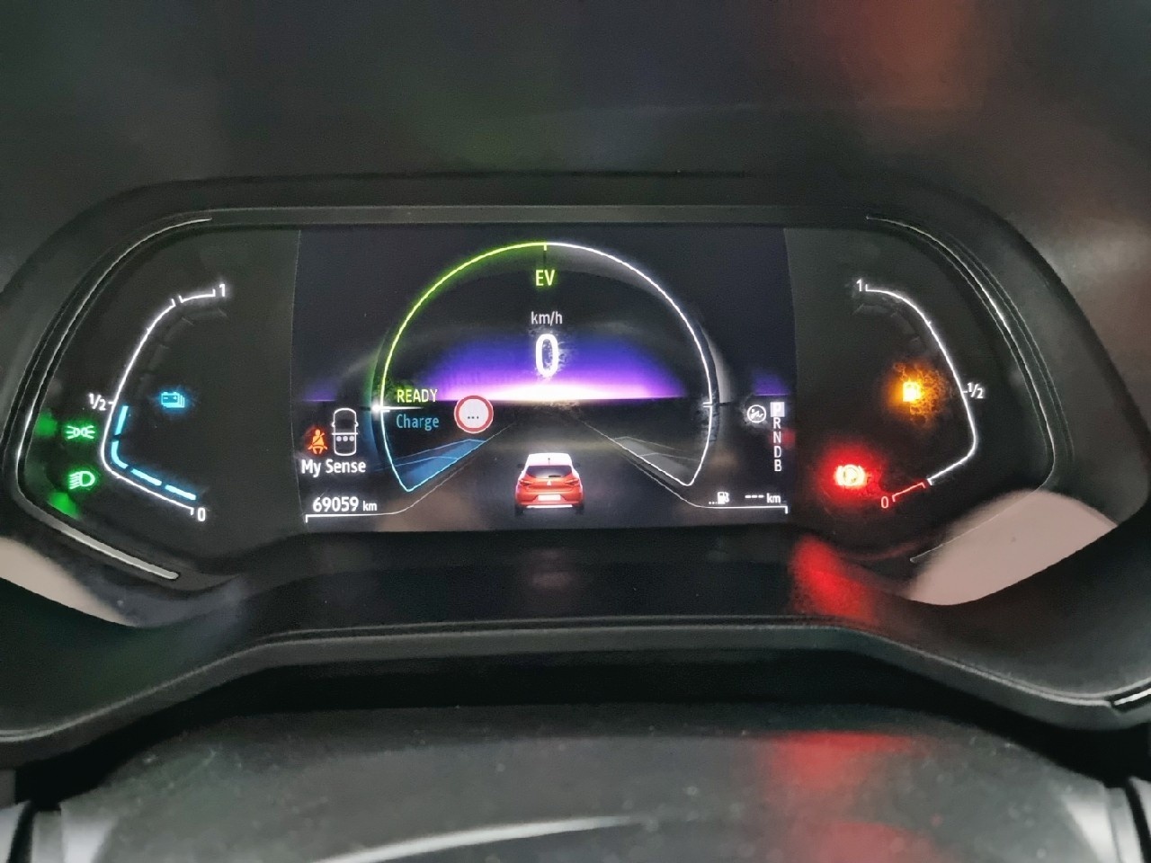 Renault Clio Zen E-Tech Híbrido 103 kW (140 CV) - 8