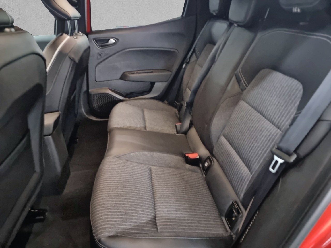 Renault Clio Zen E-Tech Híbrido 103 kW (140 CV) - 9