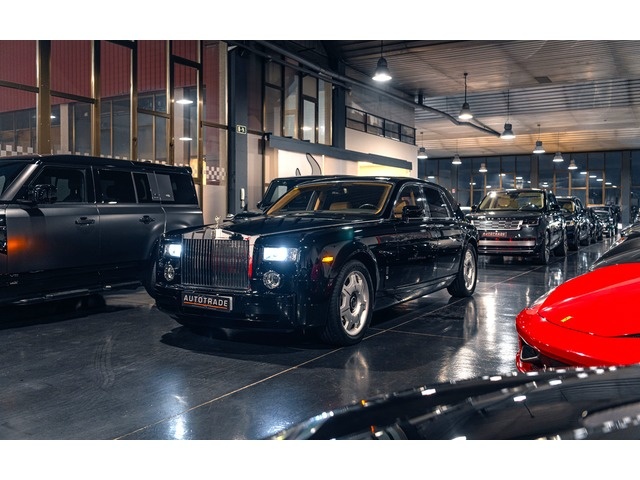 Rolls-RoycePhantom 6.7 V12 338 kW (453 CV)