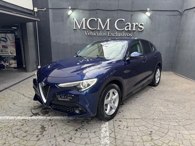 Alfa RomeoStelvio 2.2 Diesel Super RWD 132 kW (180 CV)