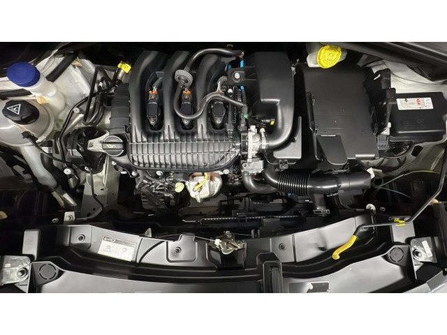 CitroenC3 PureTech 82 C-Series 61 kW (83 CV) Vehículo usado en Barcelona - 17 CitroenC3 PureTech 82 C-Series 61 kW (83 CV) Vehículo usado en Barcelona - 17