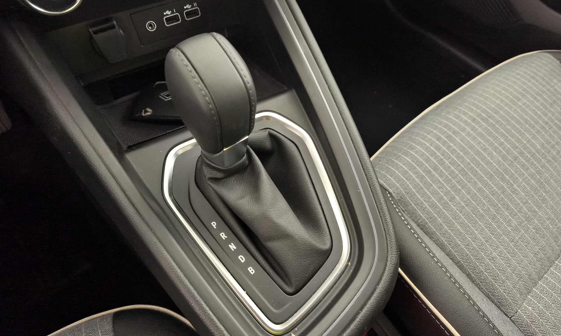 Renault Clio Techno E-Tech full Híbrido 105 kW (143 CV) - 24 Renault Clio Techno E-Tech full Híbrido 105 kW (143 CV) - 24