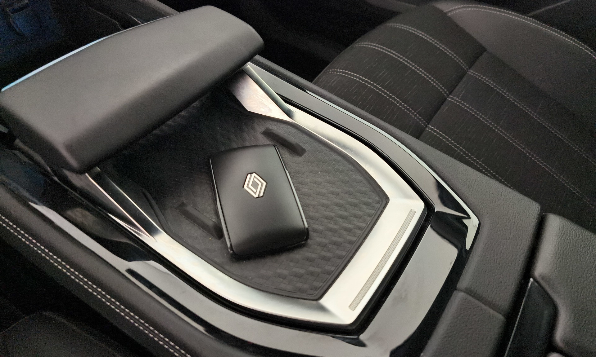 Renault Austral Techno E-Tech Full Hybrid 147 kW (200 CV) - 24