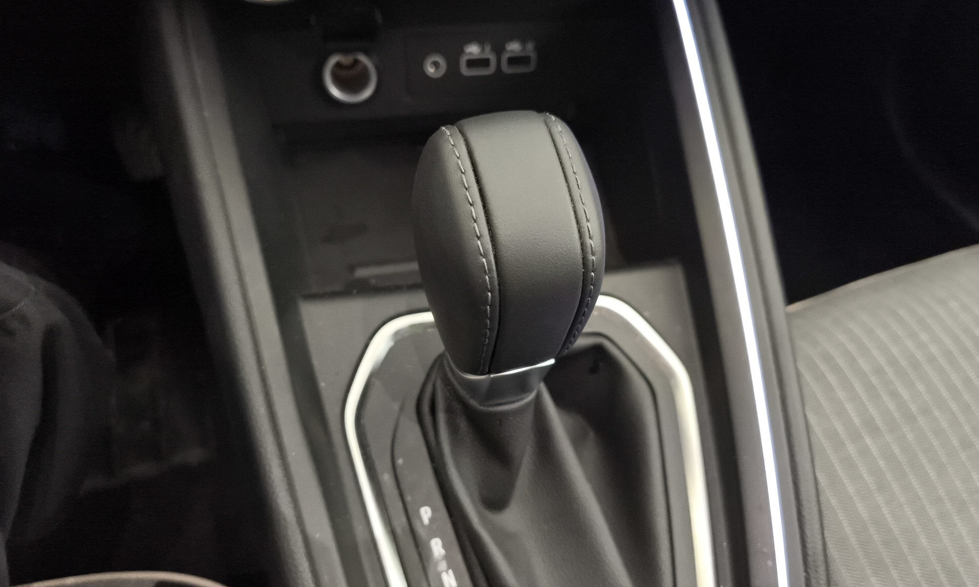 Renault Clio Techno E-Tech full Híbrido 105 kW (143 CV) - 24