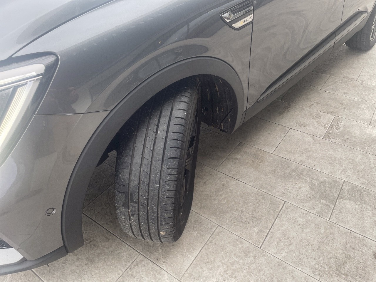 Renault Arkana RS Line TCe 103 kW (140 CV) EDC Microhíbrido - 5