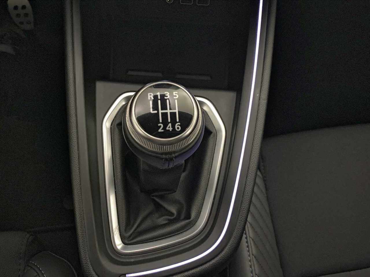 Renault Clio esprit Alpine TCe 90 (67 kw) - 7