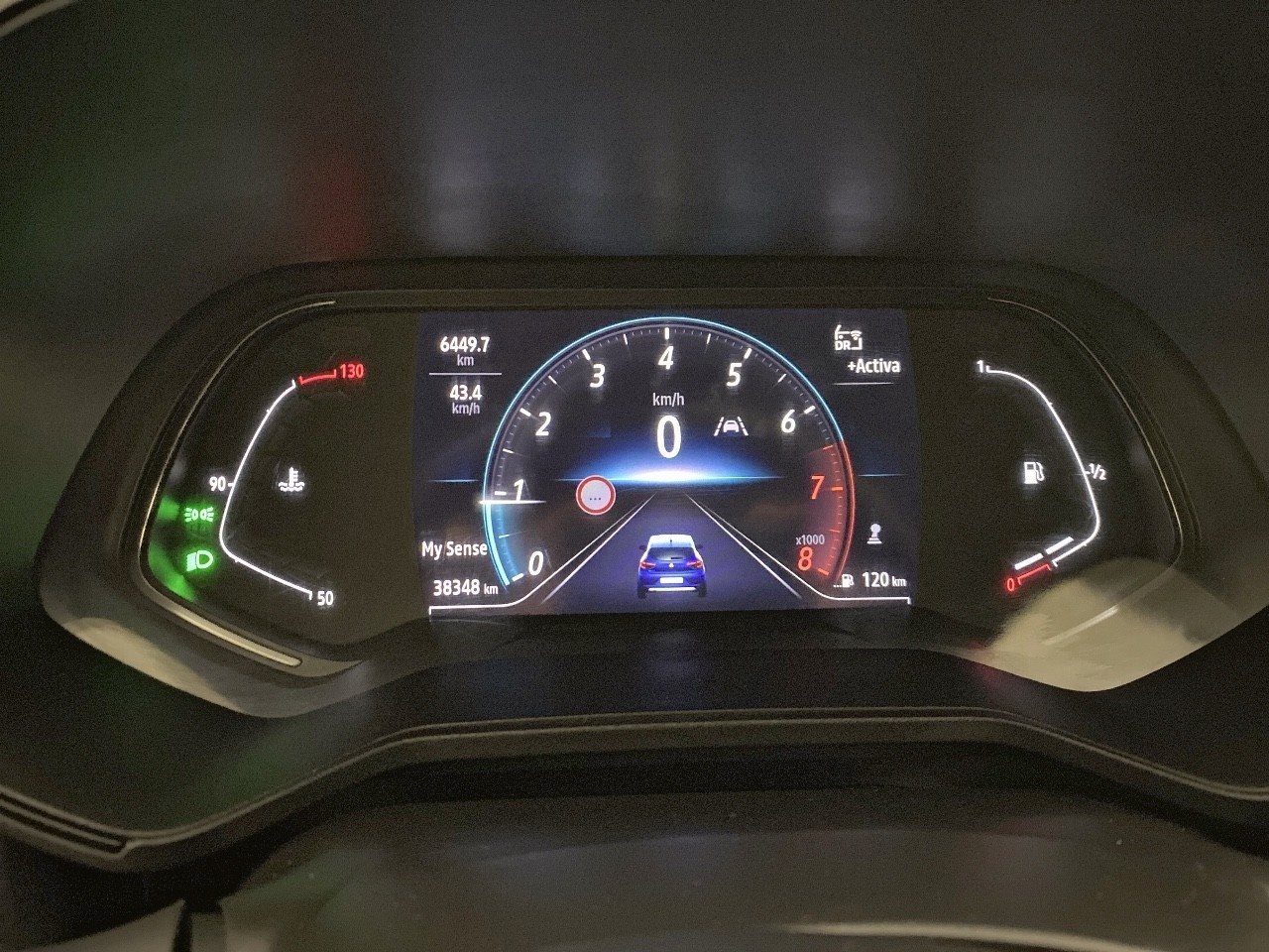 Renault Clio Zen TCe 66 kW (90 CV) - 8