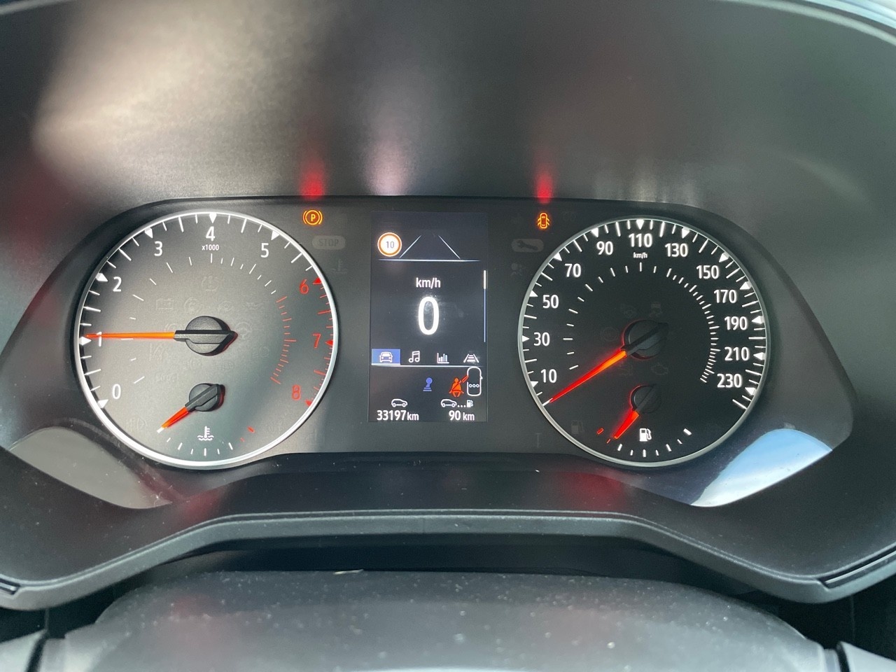 Renault Clio Intens TCe 66 kW (90 CV) - 8 Renault Clio Intens TCe 66 kW (90 CV) - 8