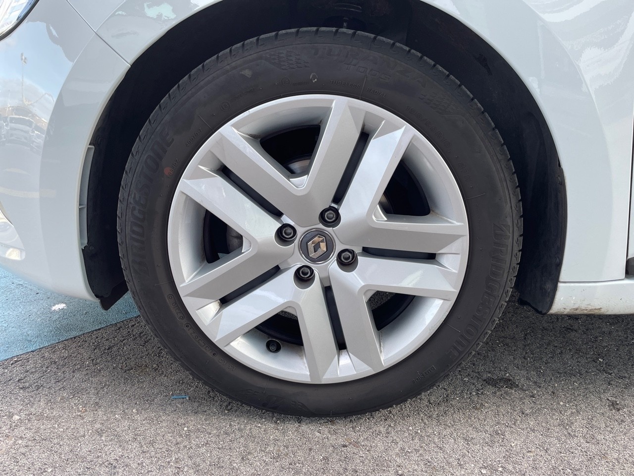 Renault Clio Intens TCe 66 kW (90 CV) - 10 Renault Clio Intens TCe 66 kW (90 CV) - 10