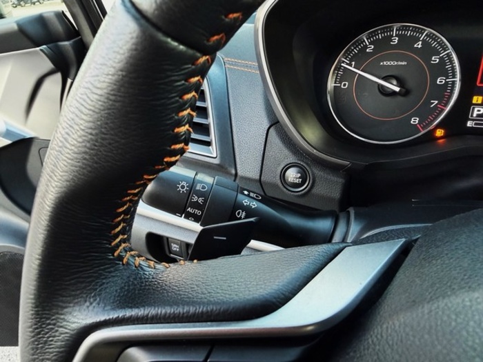 SubaruXV 1.6 Executive Plus CVT 84 kW (114 CV) Vehículo usado en Barcelona - 17 SubaruXV 1.6 Executive Plus CVT 84 kW (114 CV) Vehículo usado en Barcelona - 17