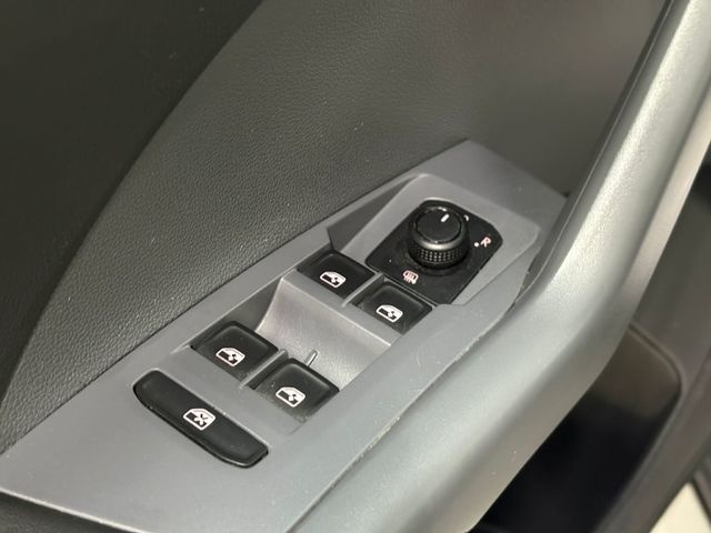 VolkswagenT-Cross Advance 1.0 TSI 85 kW (115 CV) DSG Vehículo usado en Barcelona - 14