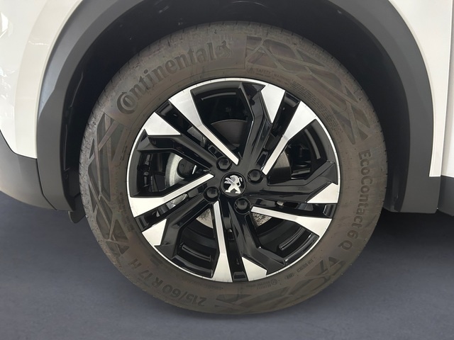 Peugeot 2008 BlueHDi 110 Allure 81 kW (110 CV) KM0 en Las Palmas - 9