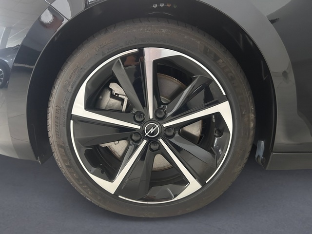 Opel Astra 1.2T XHT GS Auto 96 kW (130 CV) KM0 en Las Palmas - 8