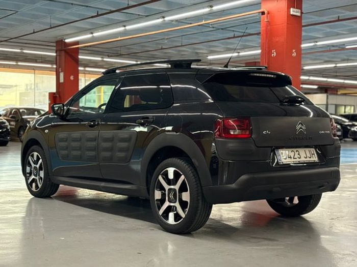 CitroenC4 Cactus PureTech 82 Feel Edition 60 kW (82 CV) Vehículo usado en Barcelona - 6 CitroenC4 Cactus PureTech 82 Feel Edition 60 kW (82 CV) Vehículo usado en Barcelona - 6