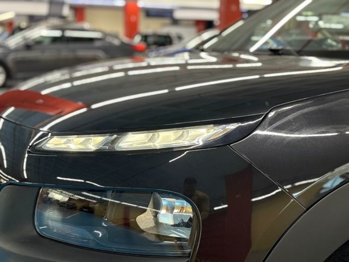 CitroenC4 Cactus PureTech 82 Feel Edition 60 kW (82 CV) Vehículo usado en Barcelona - 12 CitroenC4 Cactus PureTech 82 Feel Edition 60 kW (82 CV) Vehículo usado en Barcelona - 12