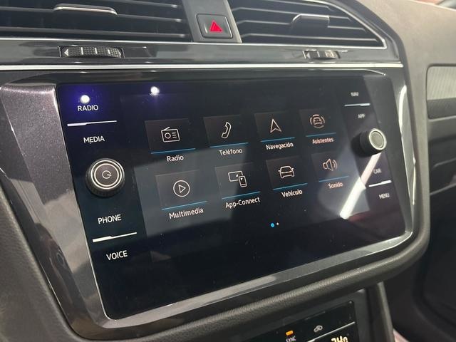 VolkswagenTiguan R-Line 2.0 TDI 110 kW (150 CV) DSG Vehículo usado en Barcelona - 35