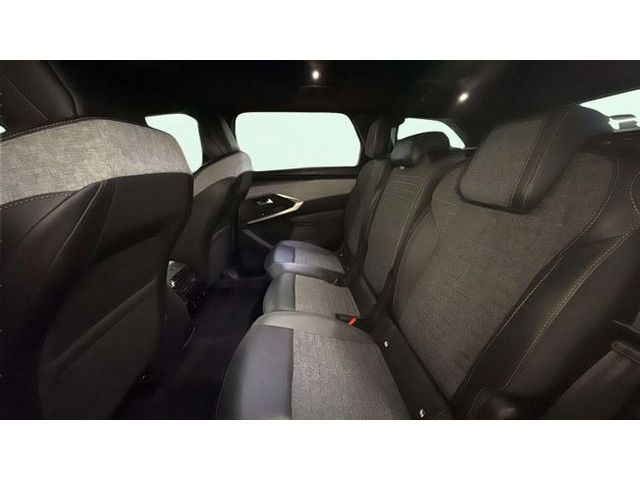 Peugeot5008 Hybrid 1.2 Allure eDCS6 100 kW (136 CV) Vehículo usado en Barcelona - 10