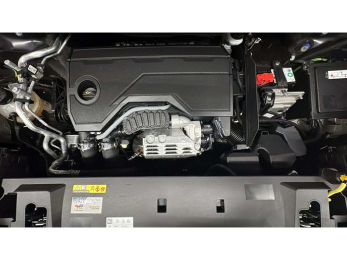 Peugeot5008 Hybrid 1.2 Allure eDCS6 100 kW (136 CV) Vehículo usado en Barcelona - 21 Peugeot5008 Hybrid 1.2 Allure eDCS6 100 kW (136 CV) Vehículo usado en Barcelona - 21