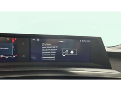 Peugeot 5008 Hybrid 1.2 Allure eDCS6 100 kW (136 CV) Peugeot 5008 Hybrid 1.2 Allure eDCS6 100 kW (136 CV)