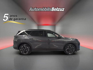 Peugeot 5008 Hybrid 1.2 Allure eDCS6 100 kW (136 CV)