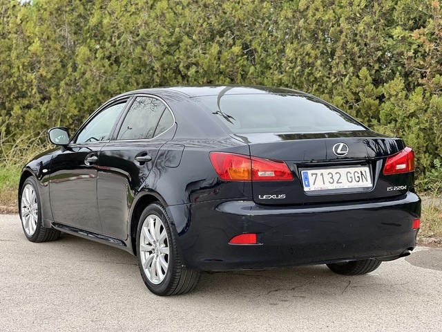 LexusIS 220d Sport Multimedia 130 kW (177 CV) Vehículo usado en Barcelona - 30