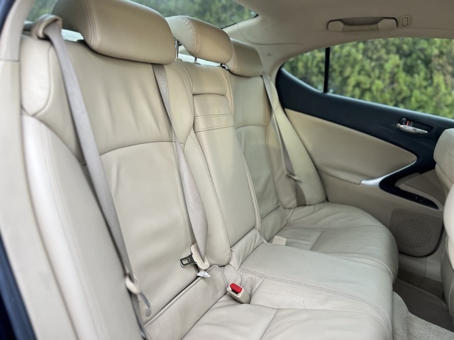 LexusIS 220d Sport Multimedia 130 kW (177 CV) Vehículo usado en Barcelona - 42