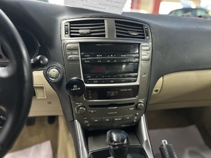 Lexus IS 220d Sport Multimedia 130 kW (177 CV)