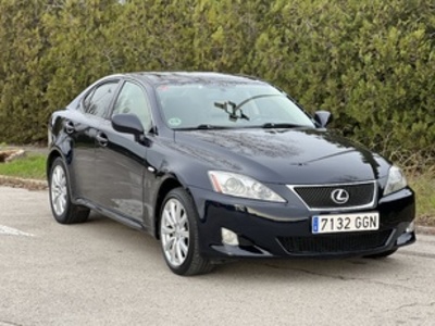Lexus IS 220d Sport Multimedia 130 kW (177 CV) Lexus IS 220d Sport Multimedia 130 kW (177 CV)