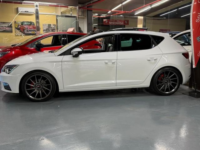 SEATLeón ST 1.2 TSI S&S Style 81 kW (110 CV) Vehículo usado en Barcelona - 4 SEATLeón ST 1.2 TSI S&S Style 81 kW (110 CV) Vehículo usado en Barcelona - 4