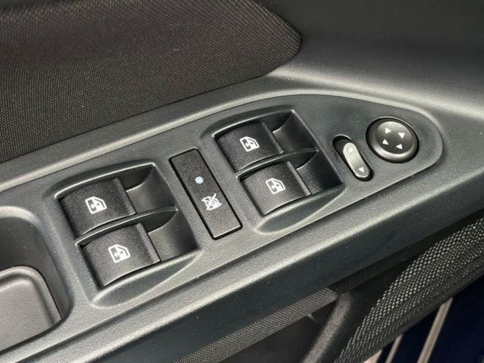 FiatTipo 1.4 Mirror 70 kW (95 CV) Vehículo usado en Barcelona - 17 FiatTipo 1.4 Mirror 70 kW (95 CV) Vehículo usado en Barcelona - 17