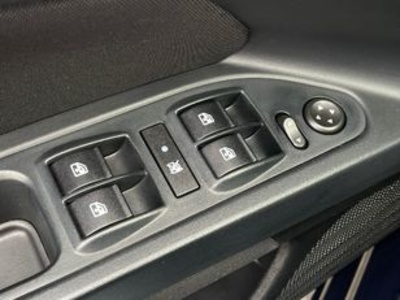 Fiat Tipo 1.4 Mirror 70 kW (95 CV) Fiat Tipo 1.4 Mirror 70 kW (95 CV)