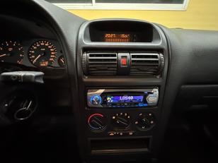 Opel Astra 1.6 16v Comfort 74 kW (100 CV)