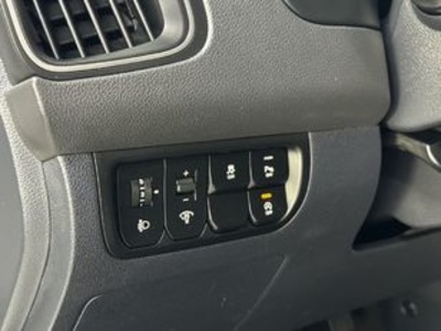 Kia Rio 1.2 CVVT Tech 62 kW (84 CV) Kia Rio 1.2 CVVT Tech 62 kW (84 CV)