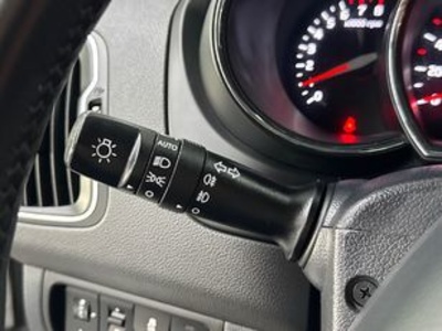 Kia Rio 1.2 CVVT Tech 62 kW (84 CV) Kia Rio 1.2 CVVT Tech 62 kW (84 CV)