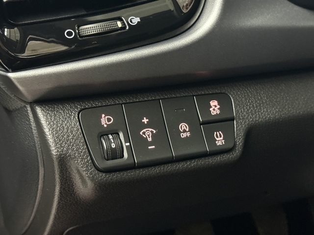 KiaRio 1.0 T-GDi MHEV iMT Drive 74 kW (100 CV) Vehículo usado en Barcelona - 16