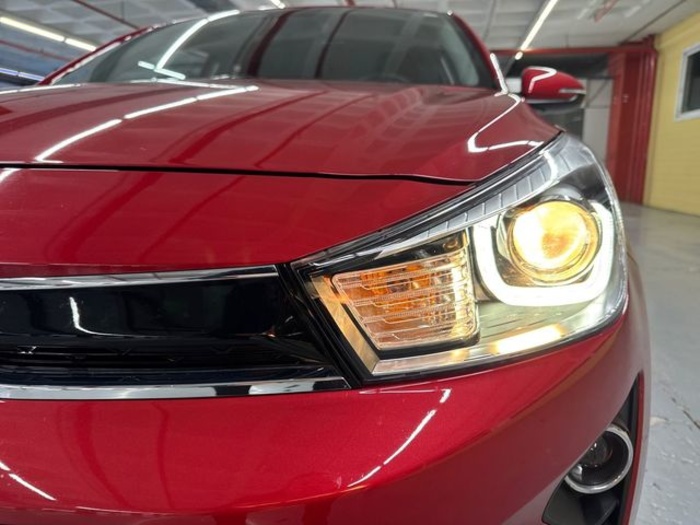 KiaRio 1.0 T-GDi MHEV iMT Drive 74 kW (100 CV) Vehículo usado en Barcelona - 24 KiaRio 1.0 T-GDi MHEV iMT Drive 74 kW (100 CV) Vehículo usado en Barcelona - 24