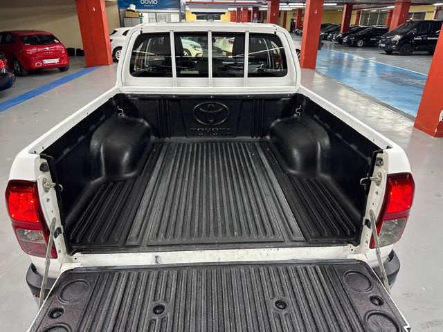 ToyotaHilux 2.4 D-4D Cabina Extra GX 110 kW (150 CV) Vehículo usado en Barcelona - 7