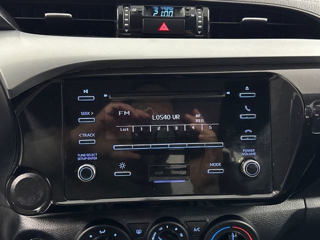 ToyotaHilux 2.4 D-4D Cabina Extra GX 110 kW (150 CV) Vehículo usado en Barcelona - 21