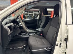 Toyota Hilux 2.4 D-4D Cabina Extra GX 110 kW (150 CV)