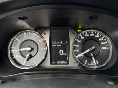 Toyota Hilux 2.4 D-4D Cabina Extra GX 110 kW (150 CV) Toyota Hilux 2.4 D-4D Cabina Extra GX 110 kW (150 CV)