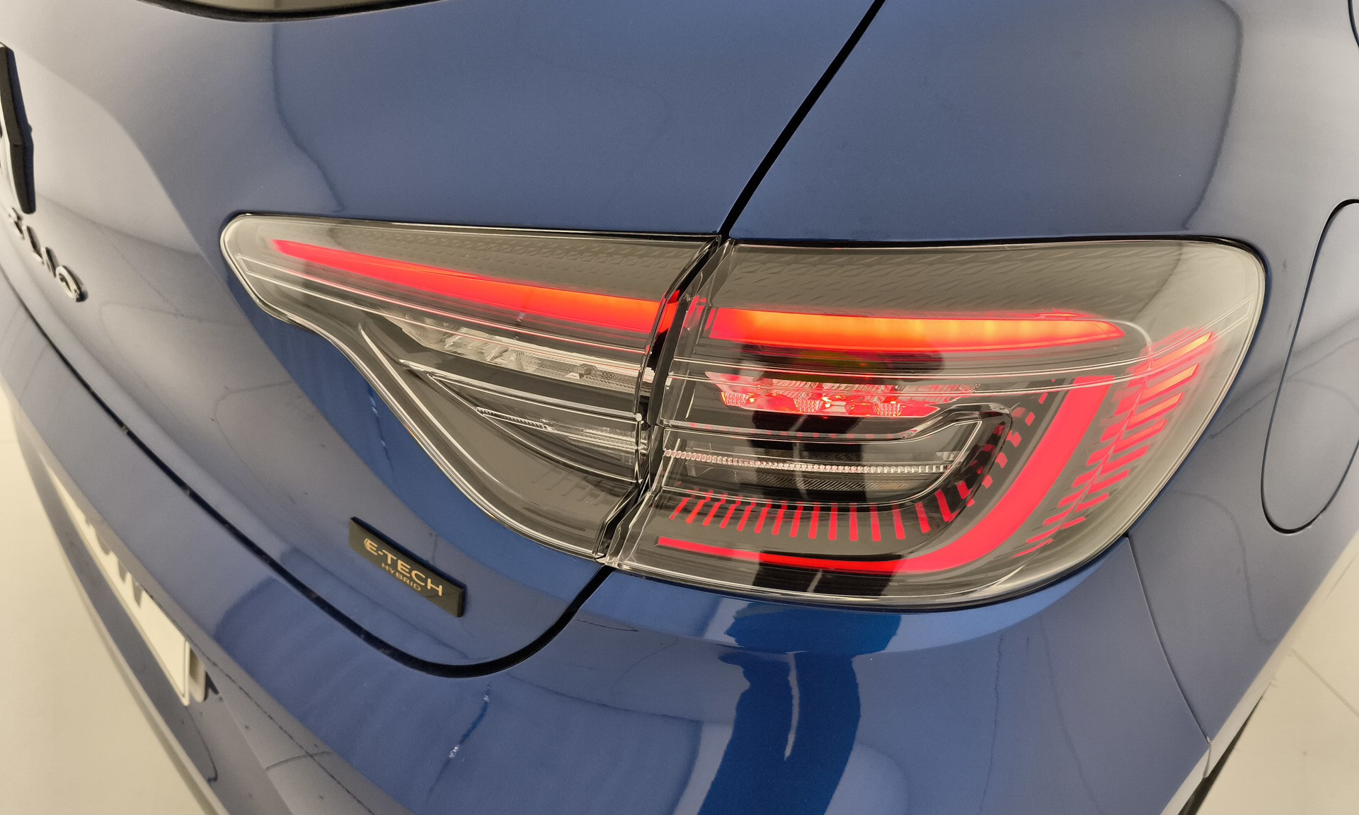 Renault Clio Evolution E-Tech full hybrid 145 105 kW (143 CV) - 8