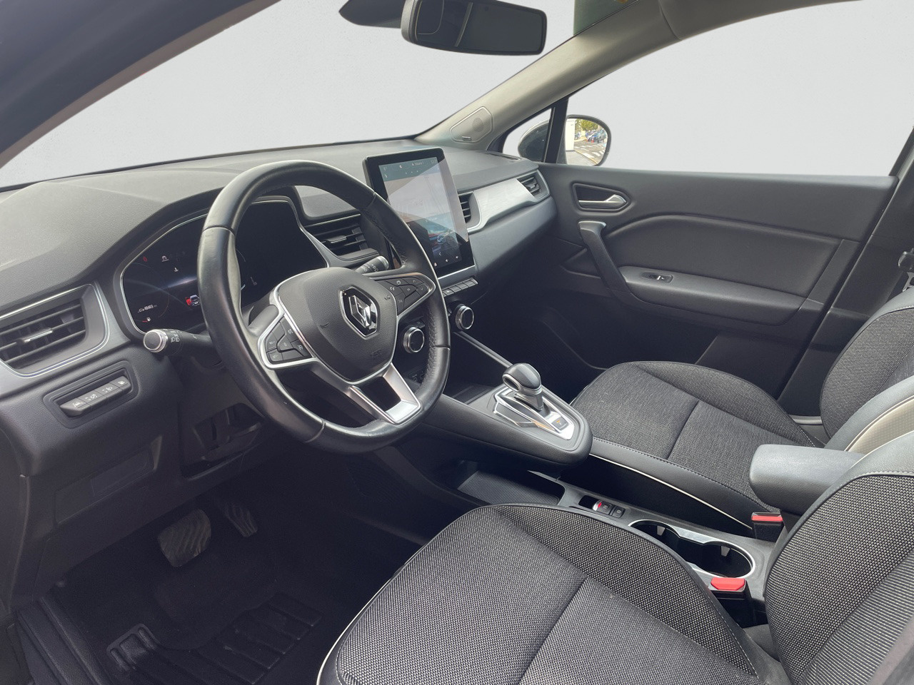 Renault Captur Zen E-TECH Híbrido enchufable 118 kW (160 CV) - 5