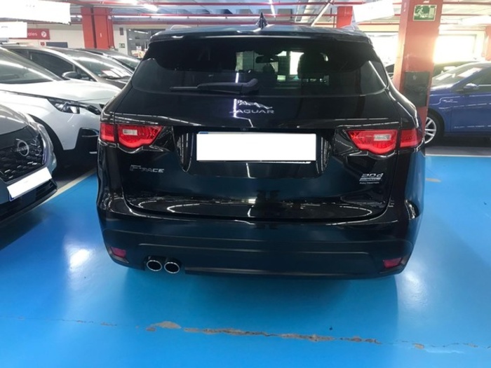 JaguarF-PACE 2.0L i4D Prestige Auto 132 kW (180 CV) Vehículo usado en Barcelona - 2 JaguarF-PACE 2.0L i4D Prestige Auto 132 kW (180 CV) Vehículo usado en Barcelona - 2