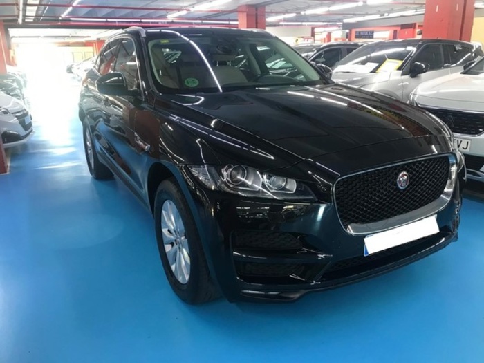 JaguarF-PACE 2.0L i4D Prestige Auto 132 kW (180 CV) Vehículo usado en Barcelona - 3 JaguarF-PACE 2.0L i4D Prestige Auto 132 kW (180 CV) Vehículo usado en Barcelona - 3