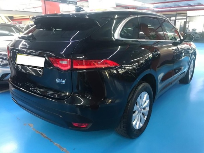 JaguarF-PACE 2.0L i4D Prestige Auto 132 kW (180 CV) Vehículo usado en Barcelona - 4 JaguarF-PACE 2.0L i4D Prestige Auto 132 kW (180 CV) Vehículo usado en Barcelona - 4