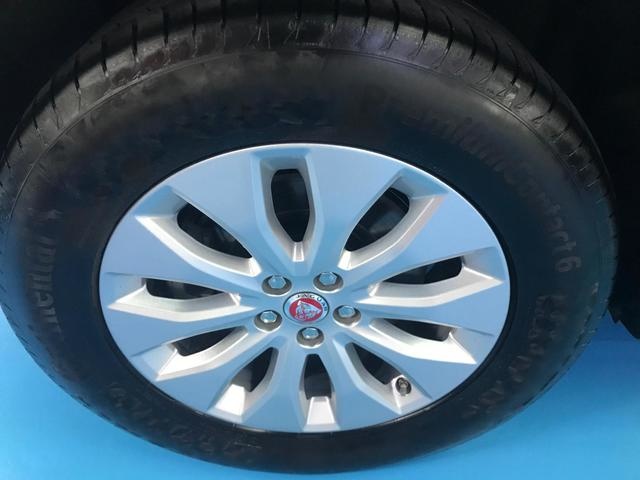 JaguarF-PACE 2.0L i4D Prestige Auto 132 kW (180 CV) Vehículo usado en Barcelona - 10