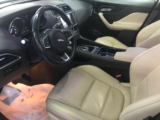 JaguarF-PACE 2.0L i4D Prestige Auto 132 kW (180 CV) Vehículo usado en Barcelona - 12