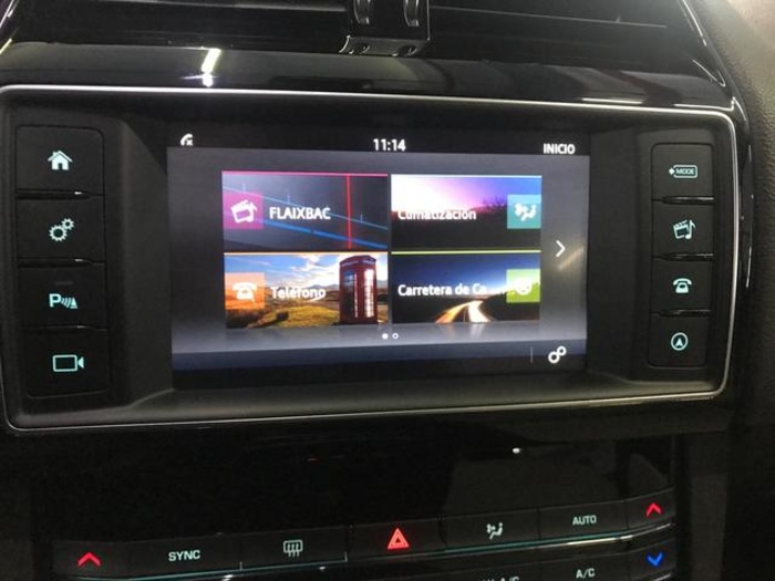 JaguarF-PACE 2.0L i4D Prestige Auto 132 kW (180 CV) Vehículo usado en Barcelona - 18 JaguarF-PACE 2.0L i4D Prestige Auto 132 kW (180 CV) Vehículo usado en Barcelona - 18