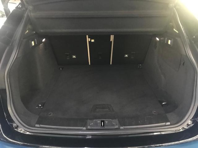 JaguarF-PACE 2.0L i4D Prestige Auto 132 kW (180 CV) Vehículo usado en Barcelona - 23