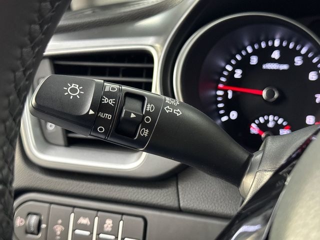 KiaCeed 1.0 MHEV Drive DCT 74 kW (100 CV) Vehículo usado en Barcelona - 18